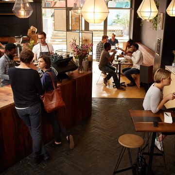 10 9 Signs You’re a True Hipster Travelling Expert